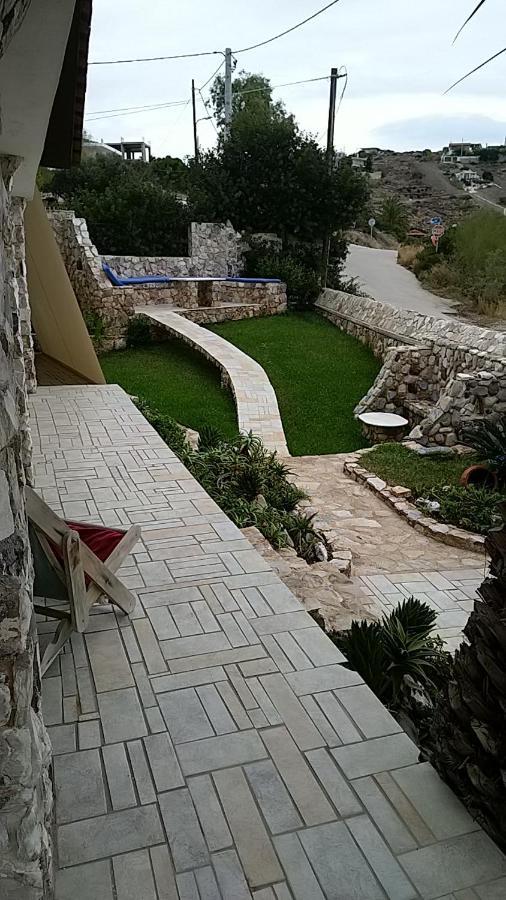 Вилла Το Πετρινο Agia Marina Mikrolimanou Экстерьер фото