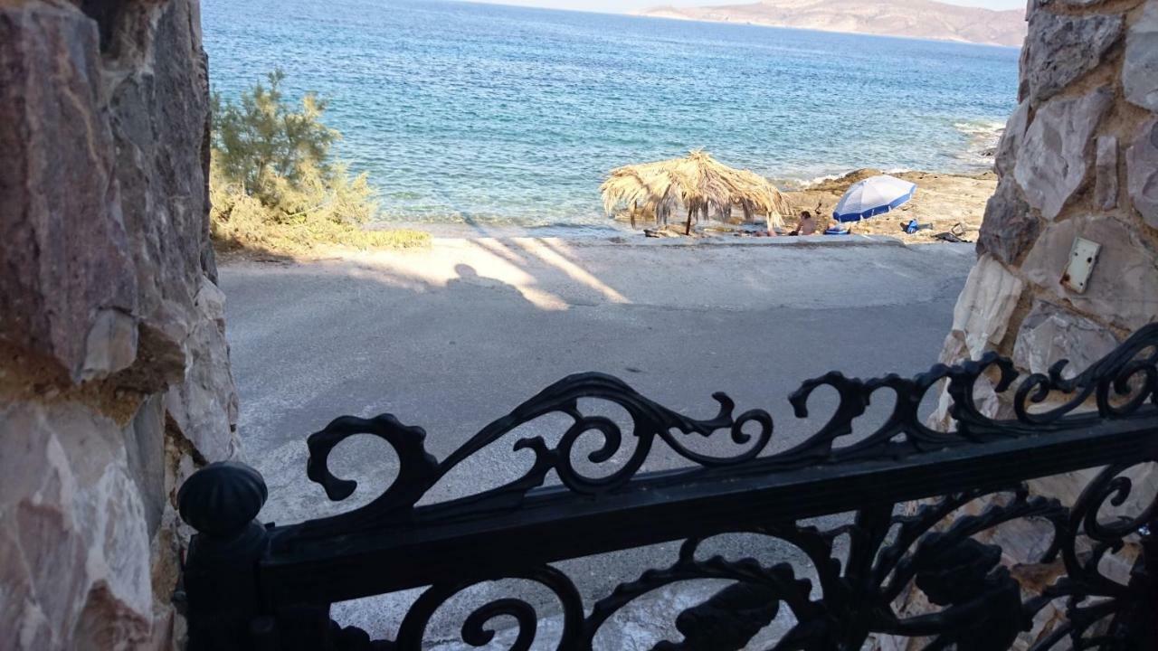 Вилла Το Πετρινο Agia Marina Mikrolimanou Экстерьер фото